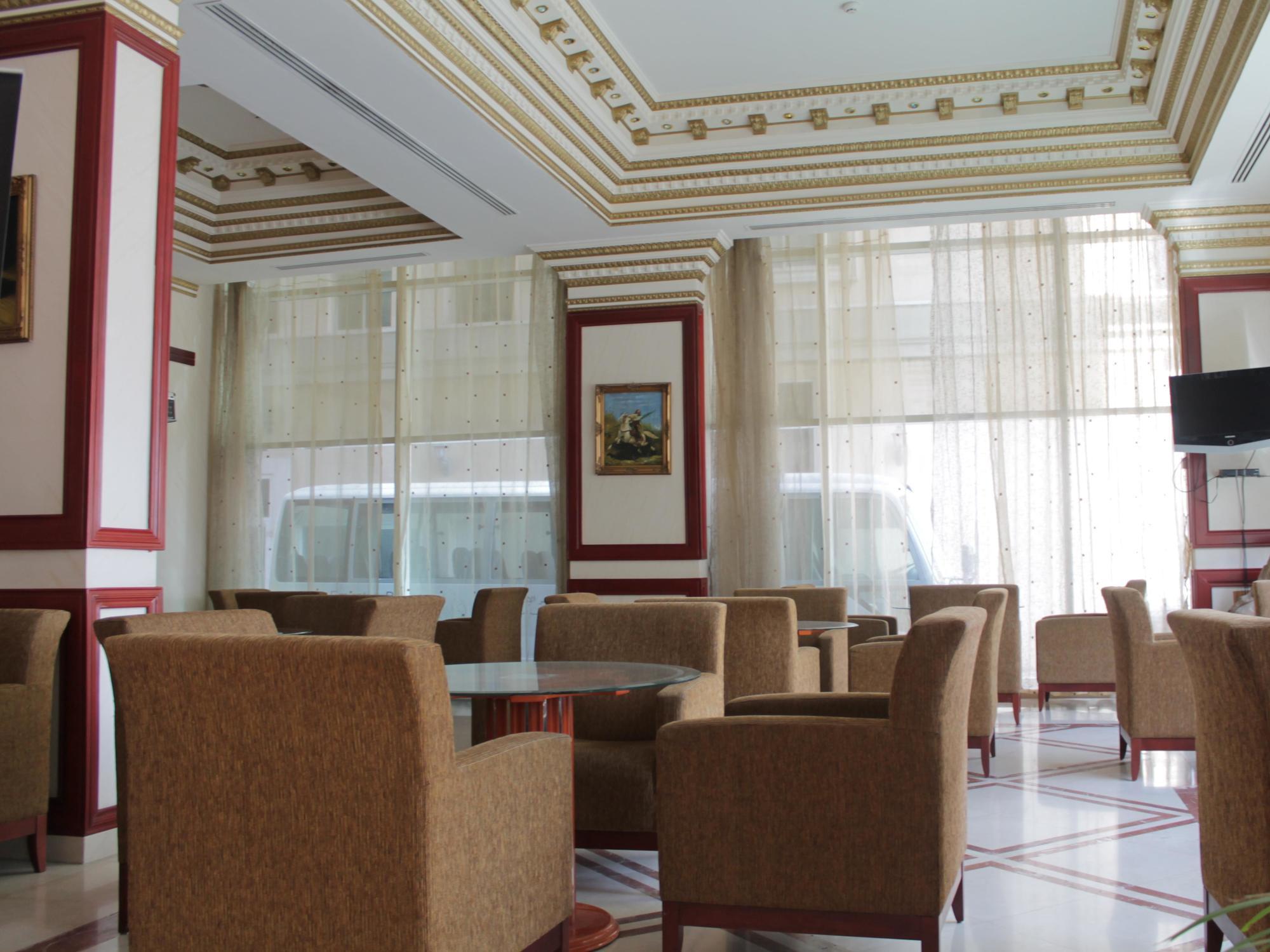 Emirates Palace Hotel Suites Σάρτζα Εξωτερικό φωτογραφία